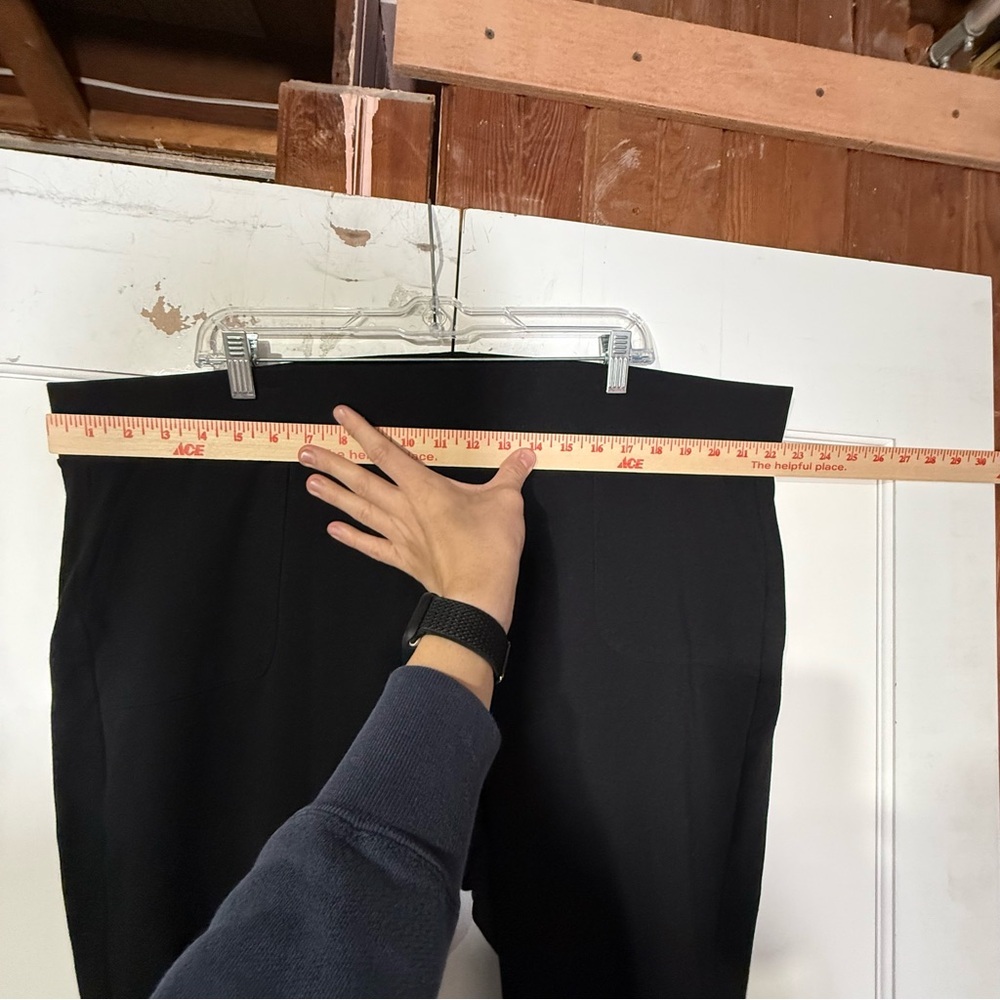 Torrid Full-Length Pocket Ponte Leggings Black Size 4X / 26 Stretch Mid Rise - Picture 5 of 13